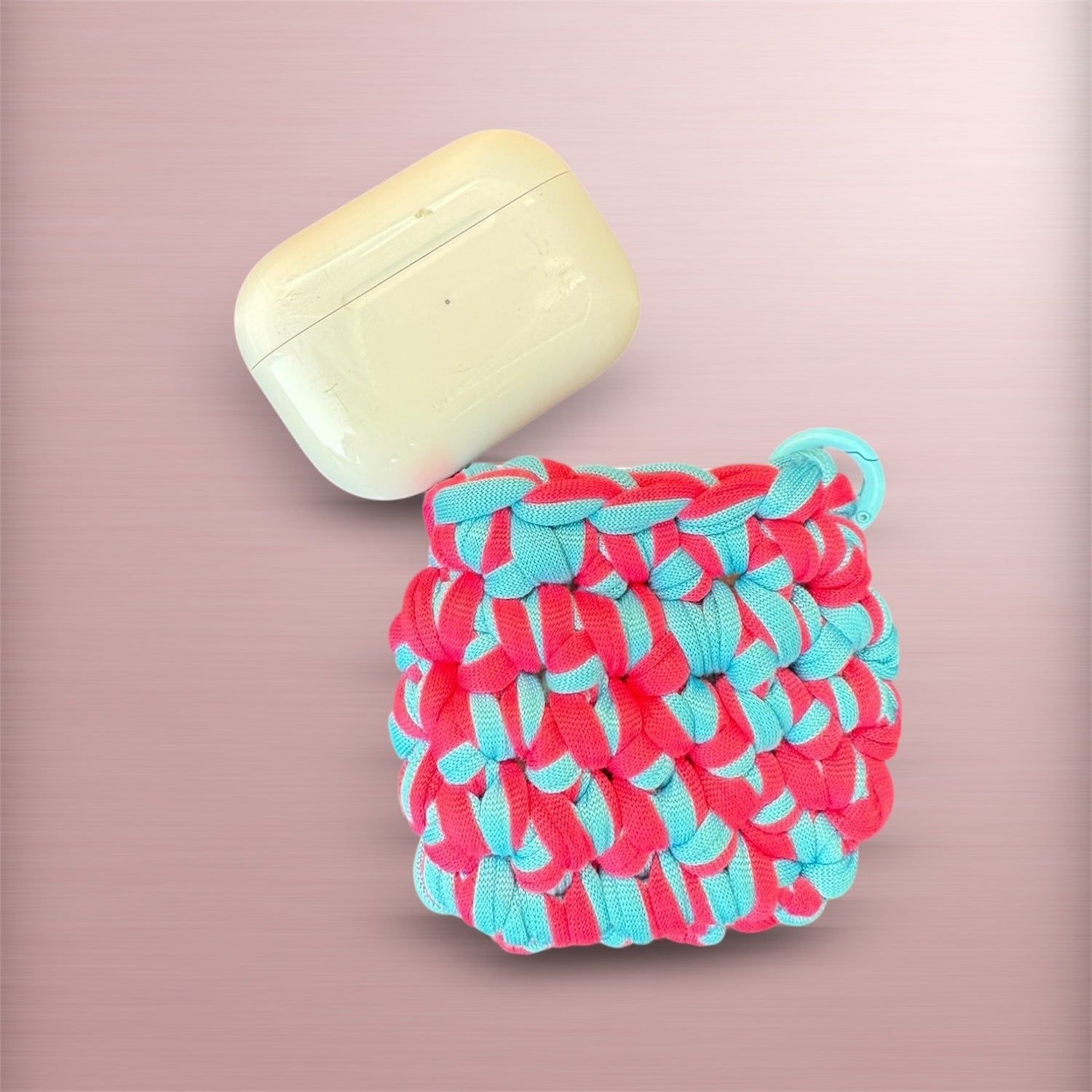 THE AIRPOD CASE