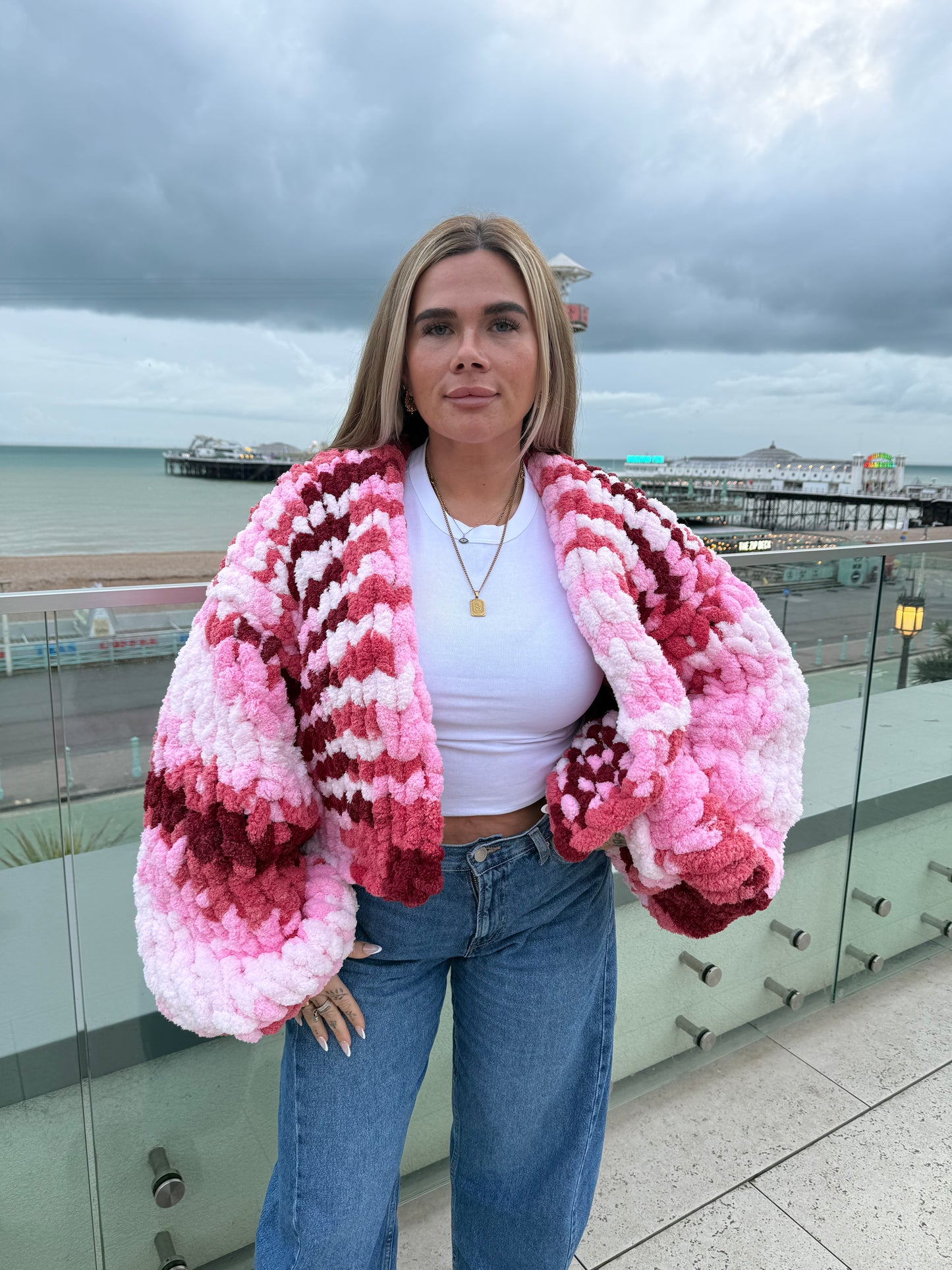 Jumbo Cosy Cardi - Love edition.