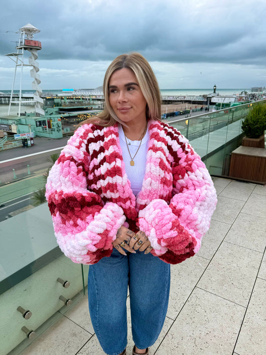 Jumbo Cosy Cardi - Love edition.
